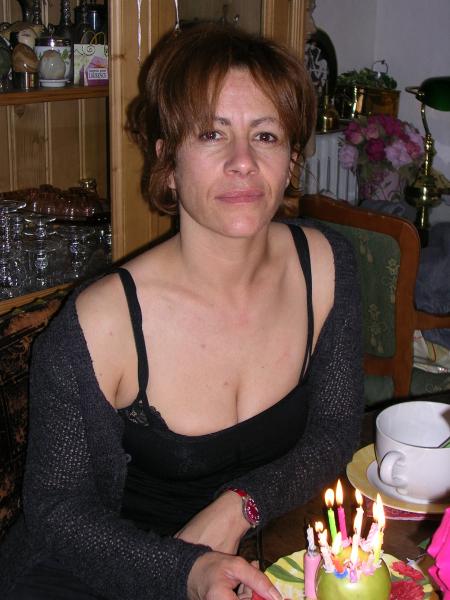                                              maman